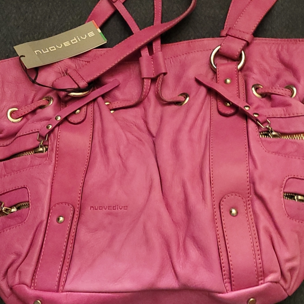 Nuovedive purse